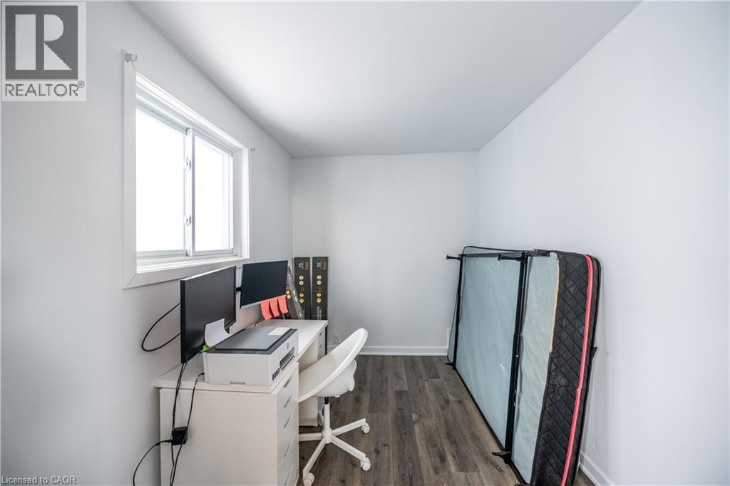 92 Frederick Avenue, Hamilton, Ontario  L8H 4K6 - Photo 13 - 40802369