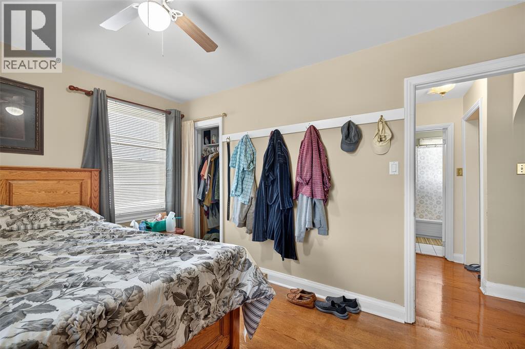 746 Oxford Street, Sarnia, Ontario  N7T 6Z9 - Photo 14 - 26002993