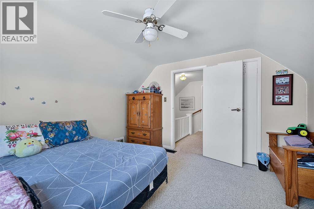 746 Oxford Street, Sarnia, Ontario  N7T 6Z9 - Photo 20 - 26002993