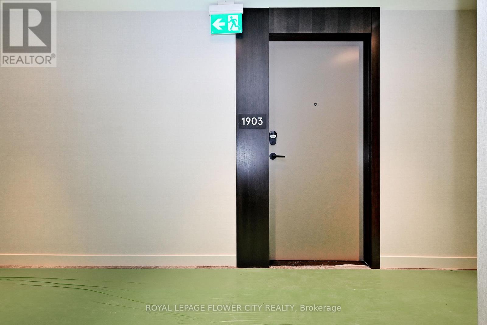 1903 - 4015 The Exchange, Mississauga, Ontario  L5B 0N9 - Photo 10 - W12776588