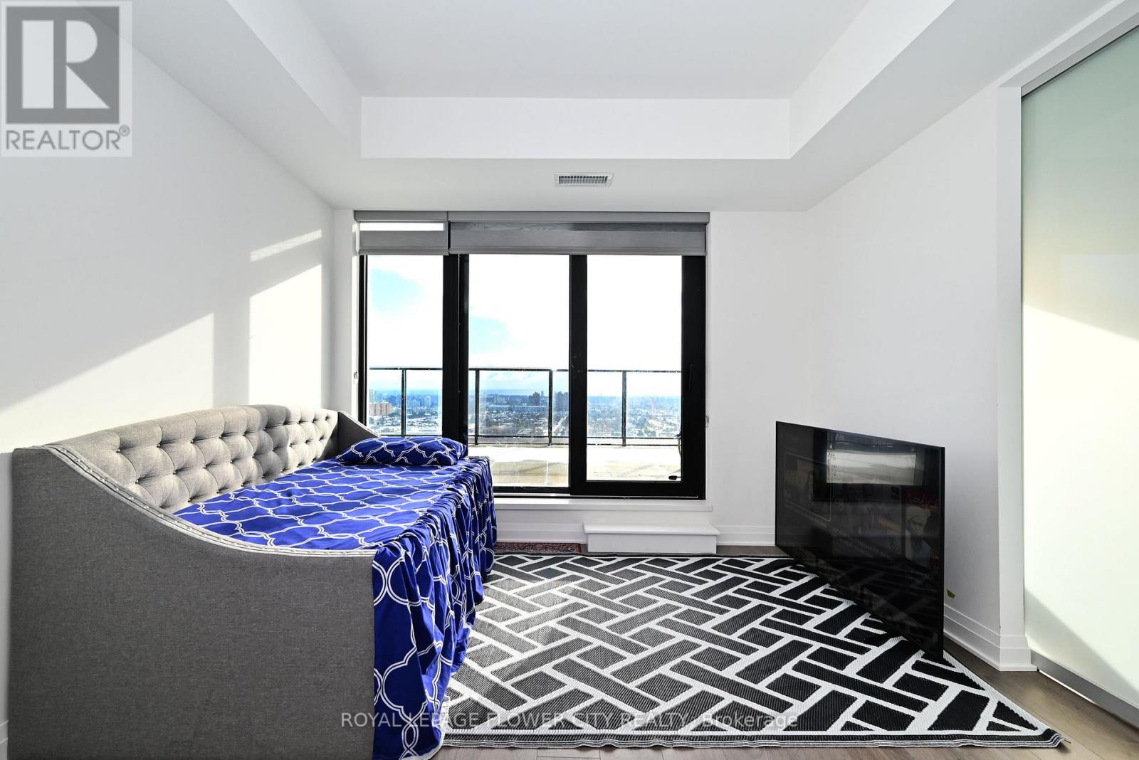 1903 - 4015 The Exchange, Mississauga, Ontario  L5B 0N9 - Photo 17 - W12776588