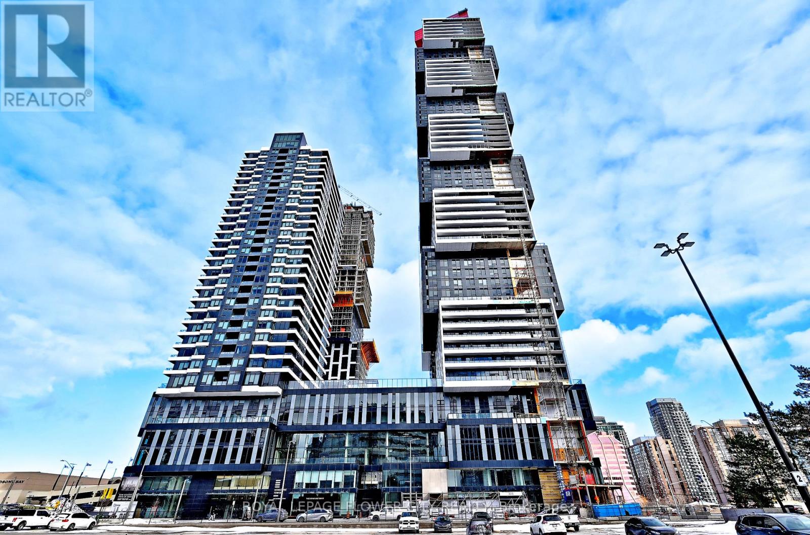 1903 - 4015 The Exchange, Mississauga, Ontario  L5B 0N9 - Photo 2 - W12776588
