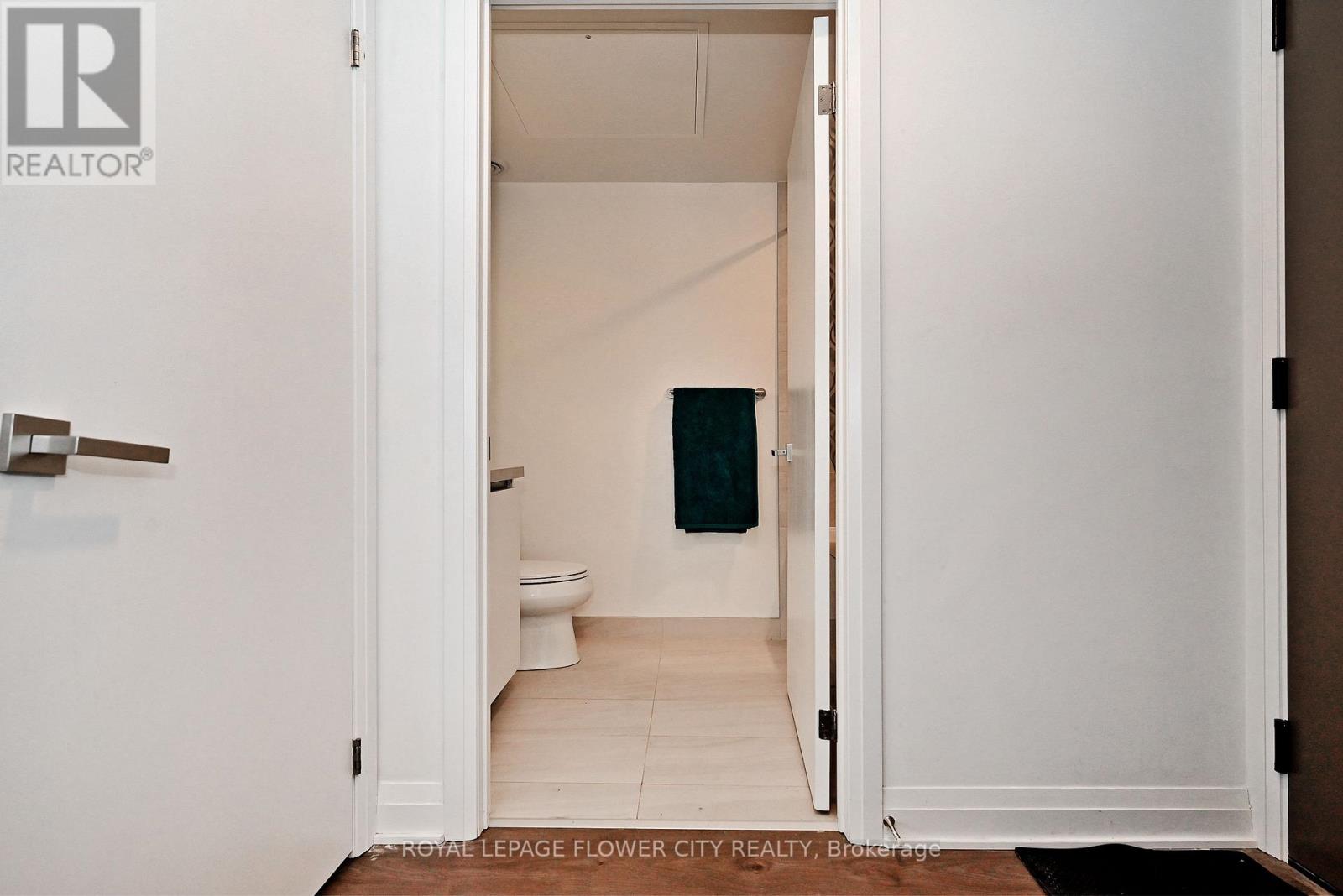 1903 - 4015 The Exchange, Mississauga, Ontario  L5B 0N9 - Photo 35 - W12776588