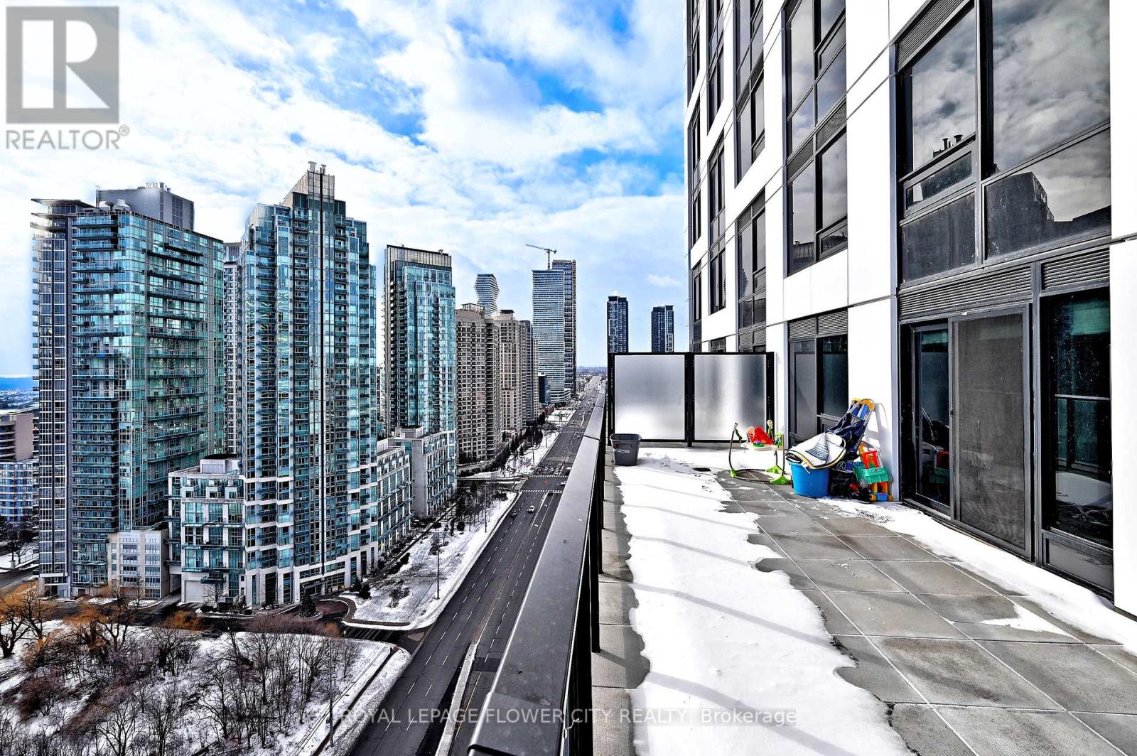 1903 - 4015 The Exchange, Mississauga, Ontario  L5B 0N9 - Photo 41 - W12776588
