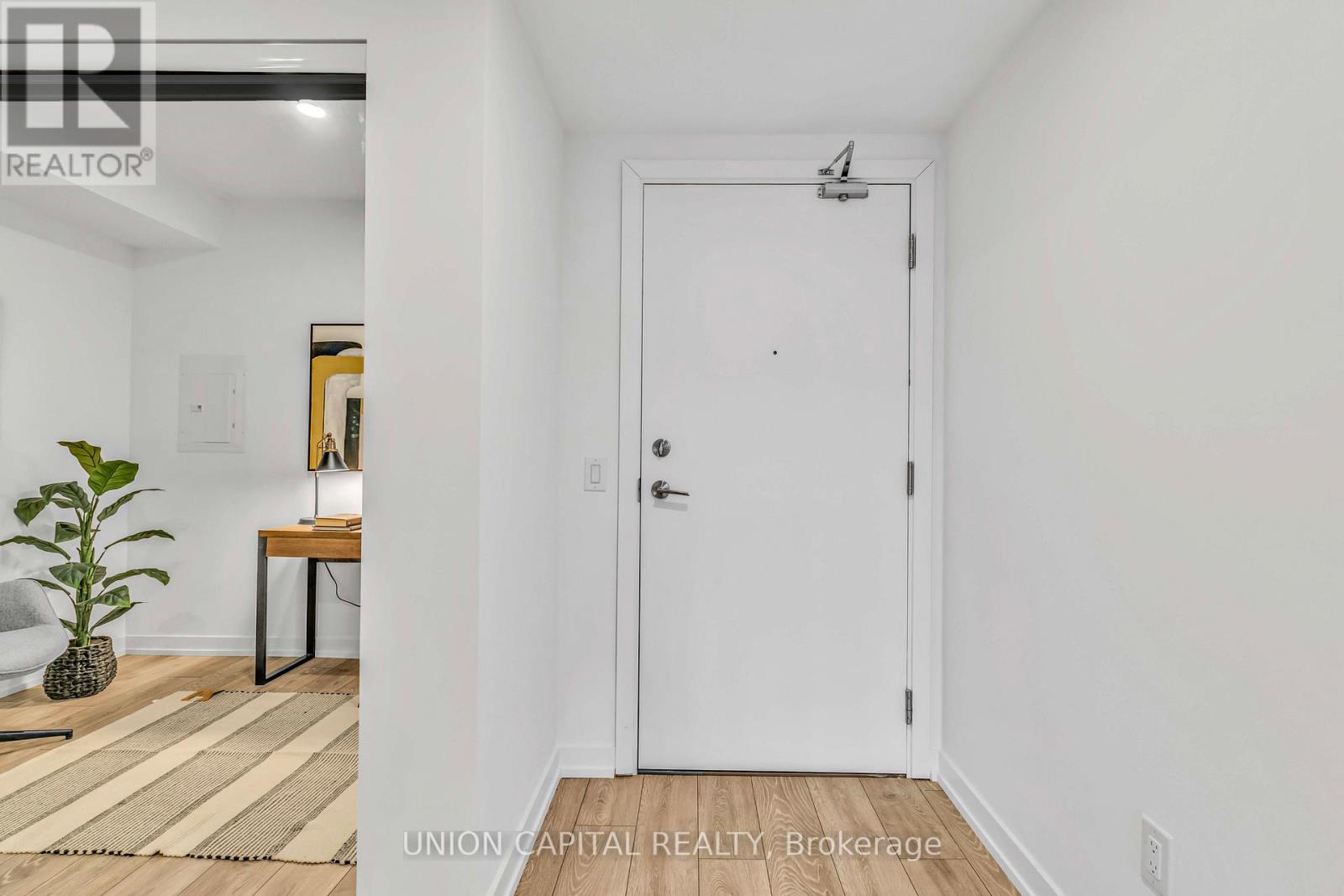 603 - 1100 Sheppard Avenue W, Toronto, Ontario  M3K 0E4 - Photo 4 - W12776624