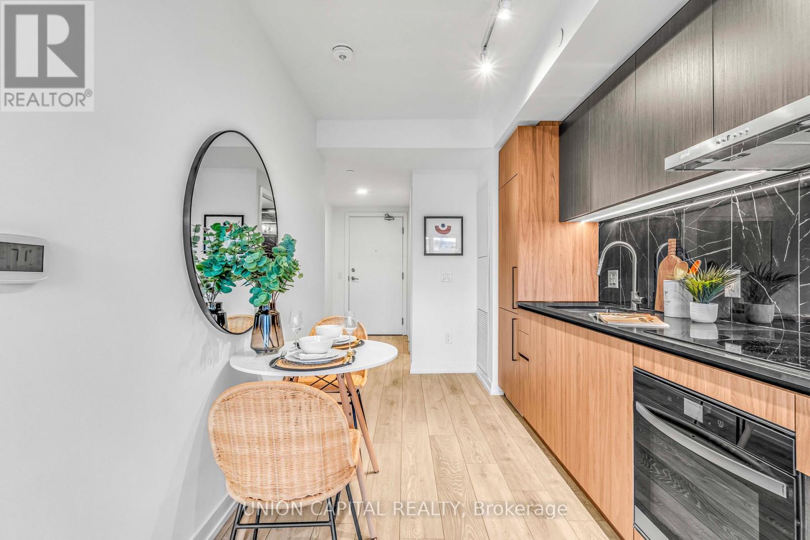 603 - 1100 Sheppard Avenue W, Toronto, Ontario  M3K 0E4 - Photo 9 - W12776624