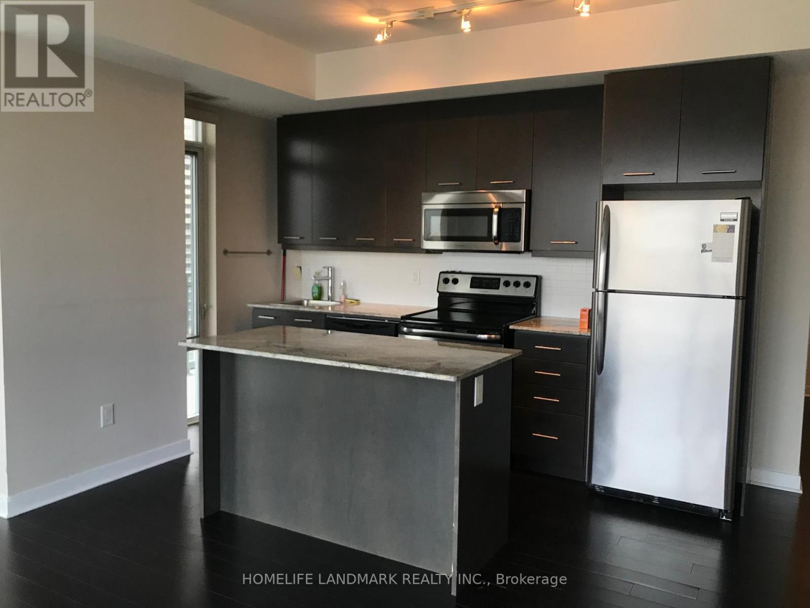 1702 - 360 Square One Drive, Mississauga, Ontario  L5B 0G7 - Photo 3 - W12776658