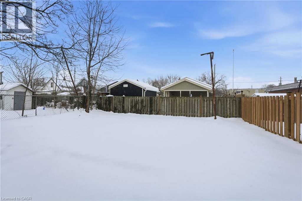 2 Vera Street, St. Catharines, Ontario  L2S 1C4 - Photo 31 - 40800938