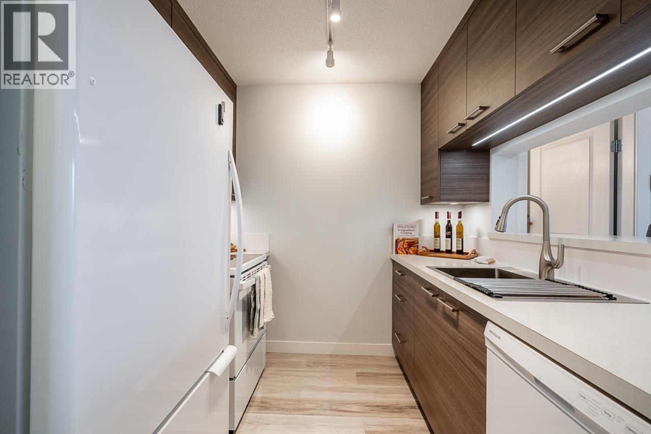 1710 5288 Melbourne Street, Vancouver, British Columbia  V5R 6E6 - Photo 5 - R3088351