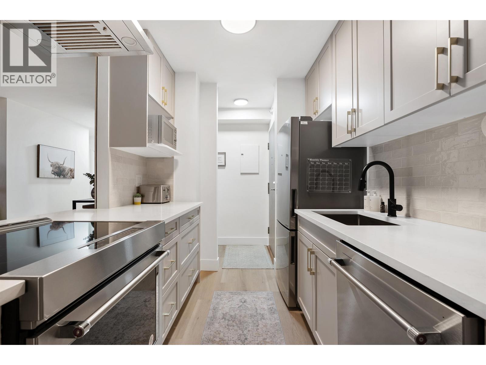 405 4105 Imperial Street, Burnaby, British Columbia  V5J 1A6 - Photo 7 - R3088524