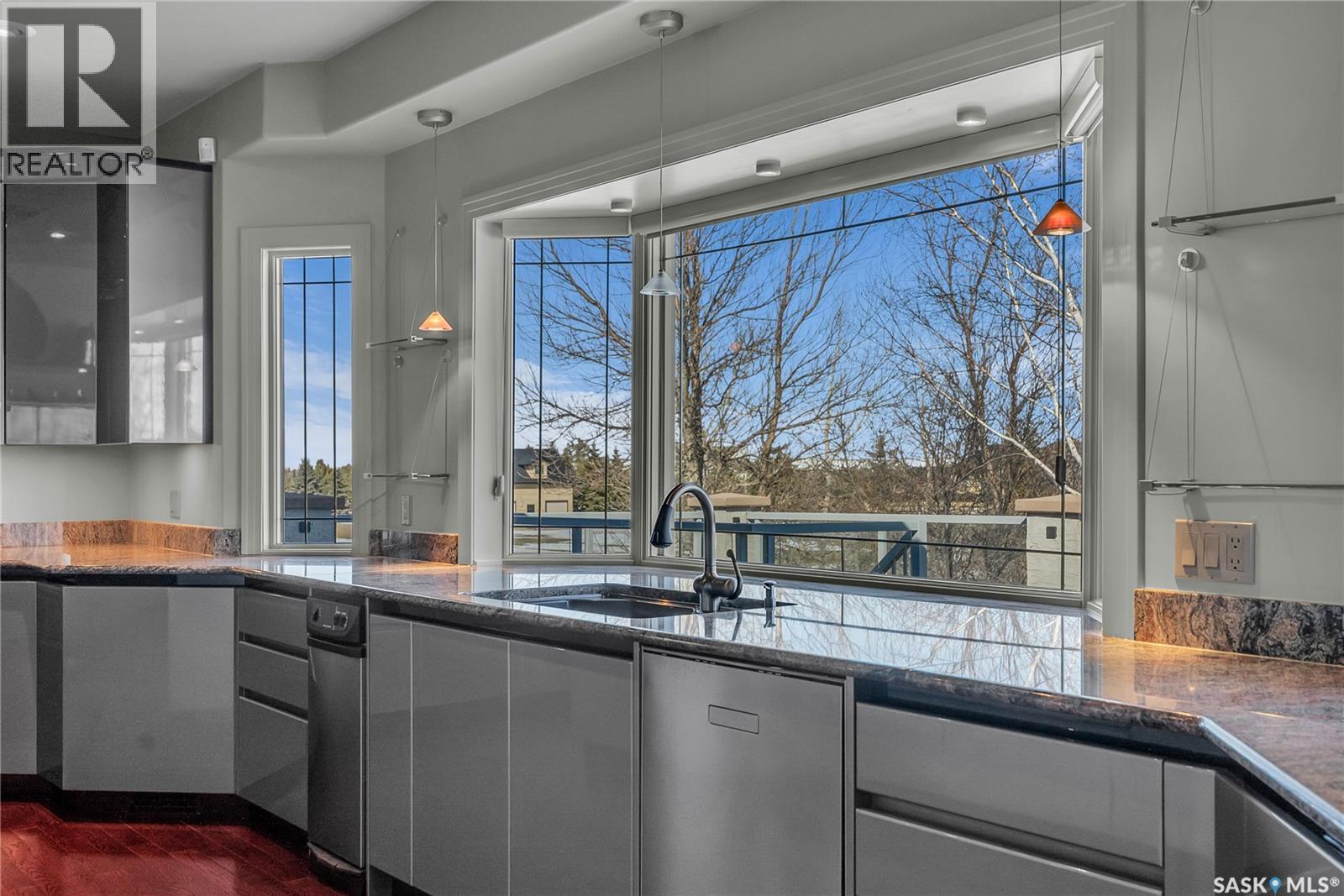 48 Cathedral Bluffs Road, Corman Park Rm No. 344, Saskatchewan  S7P 1A3 - Photo 11 - SK028264