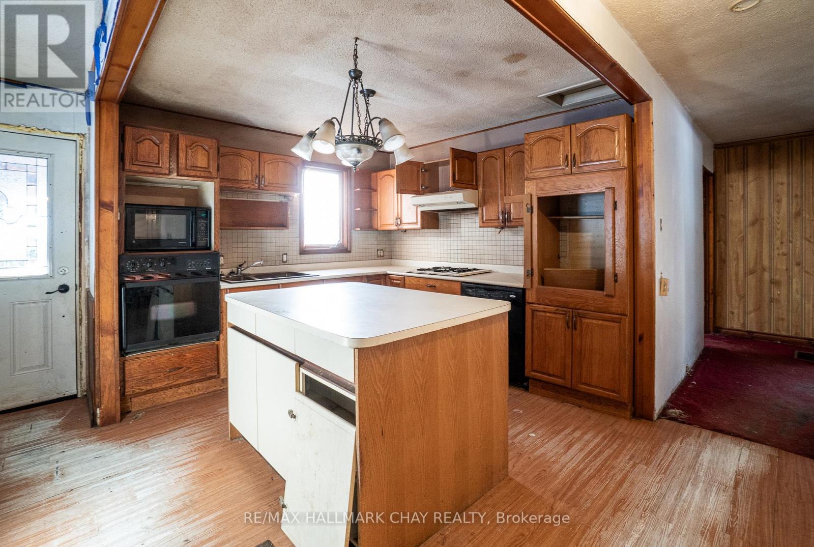 24-30 Robert Road W, Huntsville, Ontario  P1H 2J4 - Photo 6 - X12776644