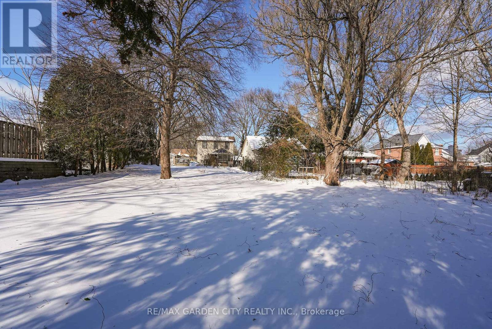 10 Maple Avenue, Grimsby, Ontario  L3M 3B6 - Photo 47 - X12776660