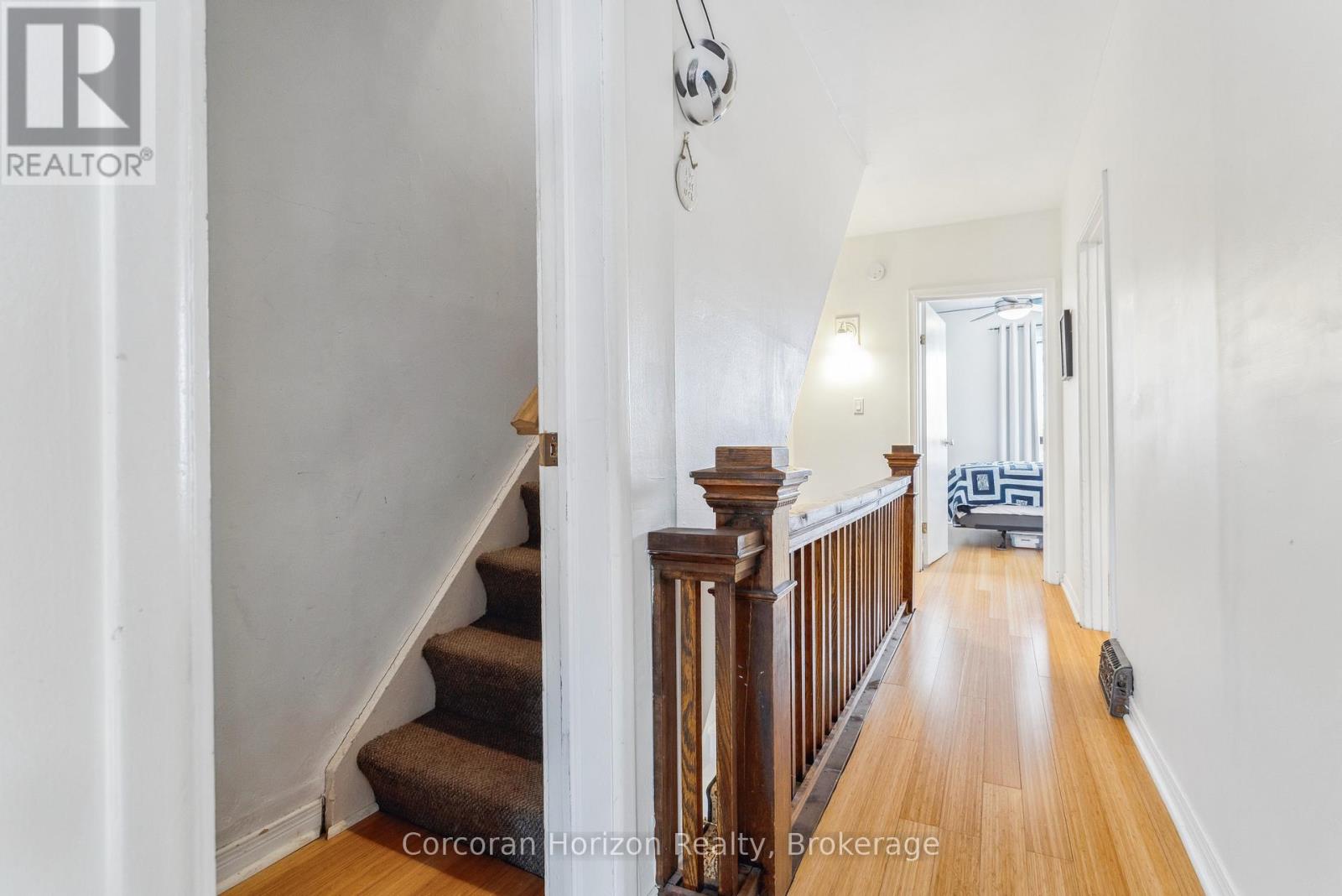 296 Charlton Avenue W, Hamilton, Ontario  L8P 2E5 - Photo 25 - X12776766