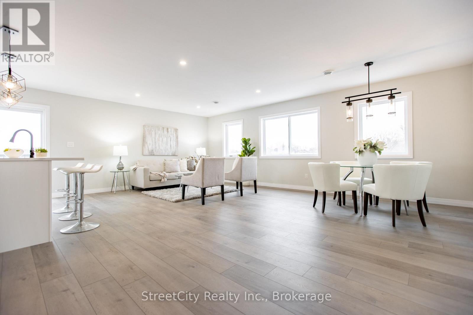 2236 Line 34 Line, Perth East, Ontario  N0K 1J0 - Photo 2 - X12776694