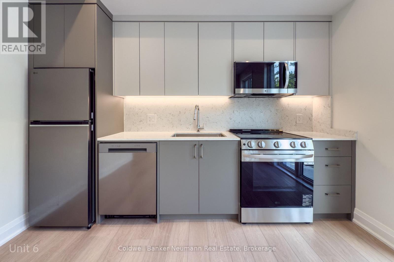 6 - 14 Stevenson Street N, Guelph (St. George's), Ontario  N1E 5A4 - Photo 3 - X12776816