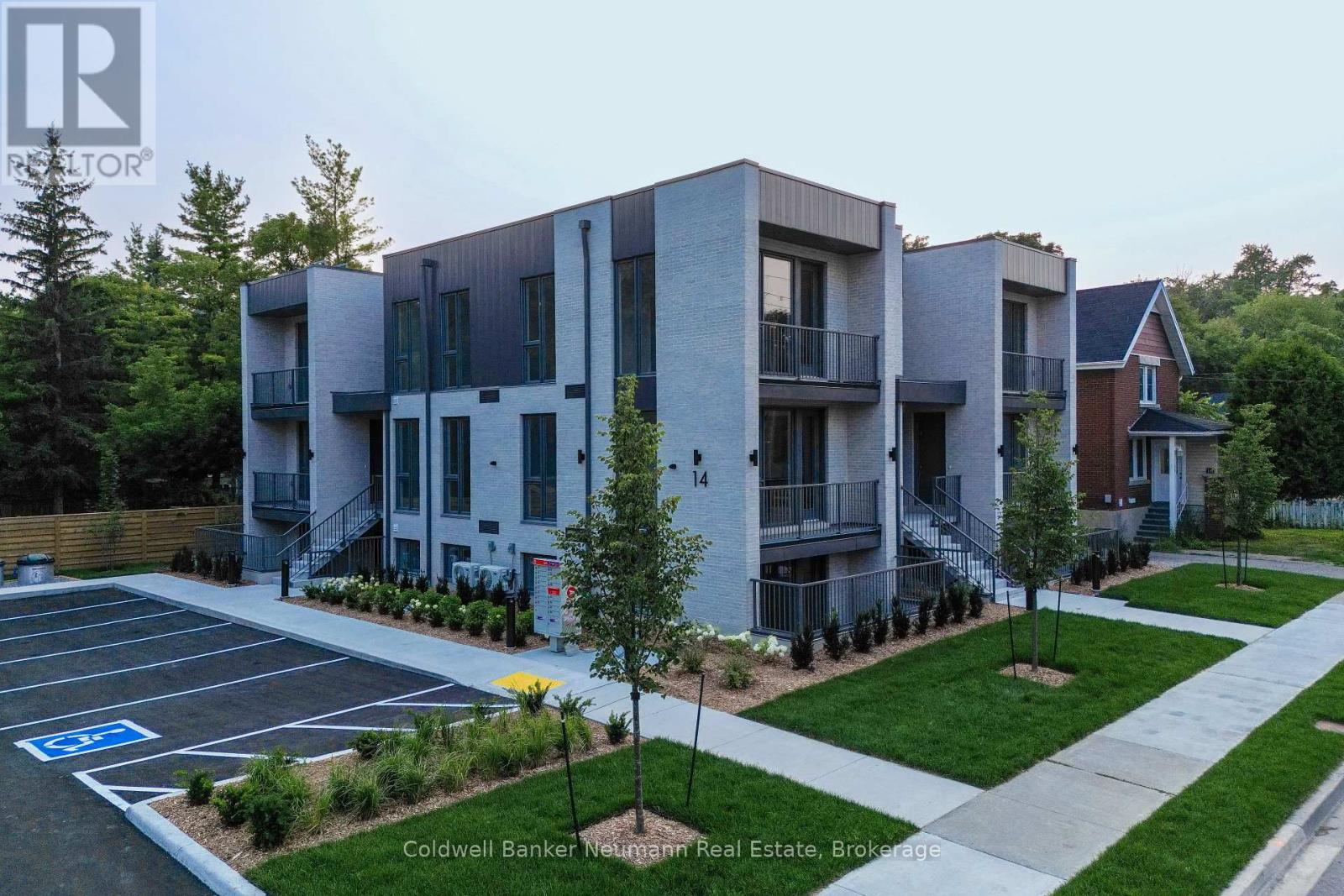 6 - 14 Stevenson Street N, Guelph (St. George's), Ontario  N1E 5A4 - Photo 9 - X12776816