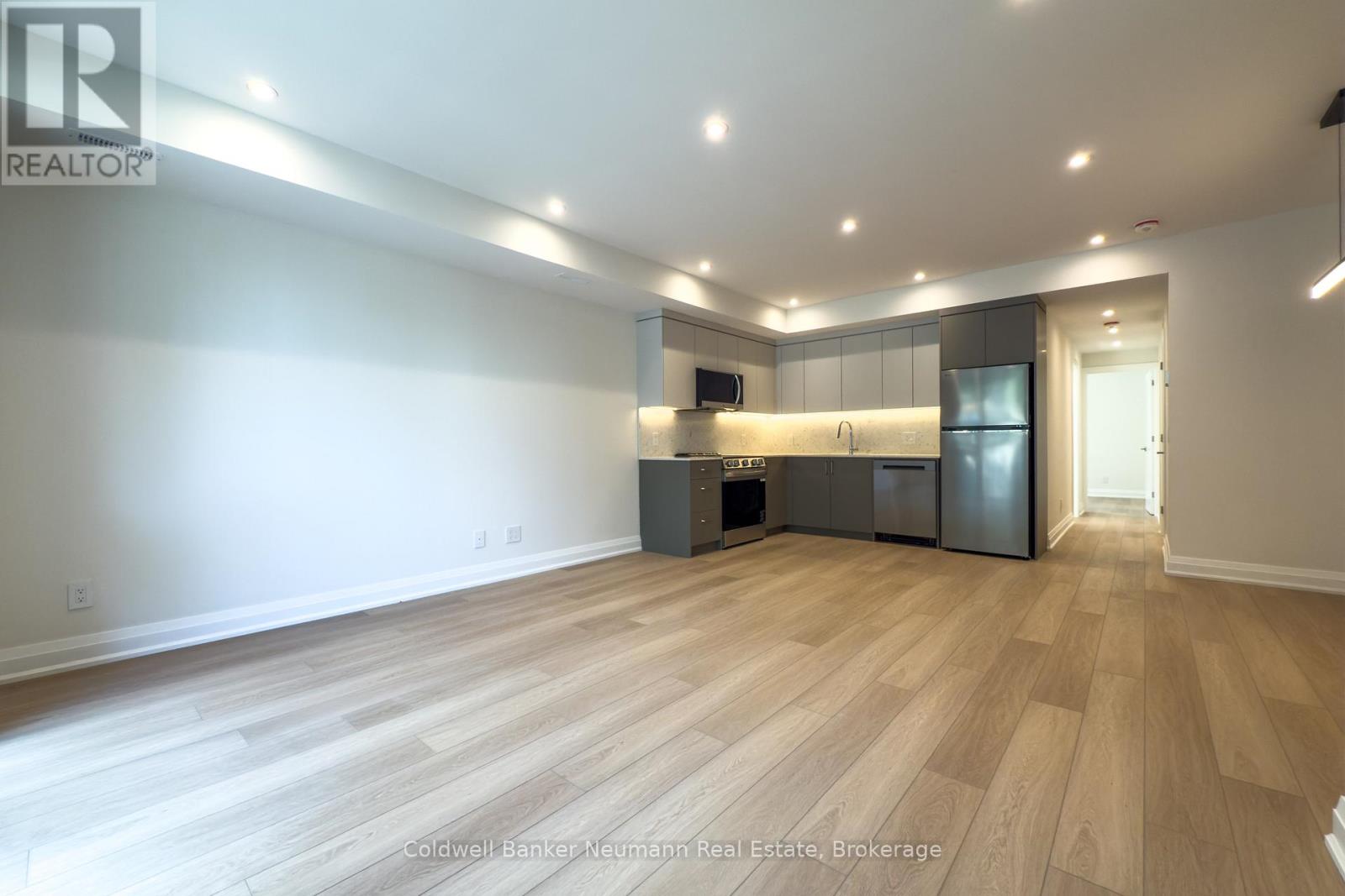 3 - 14 Stevenson Street N, Guelph (St. George's), Ontario  N1E 5A4 - Photo 3 - X12776828