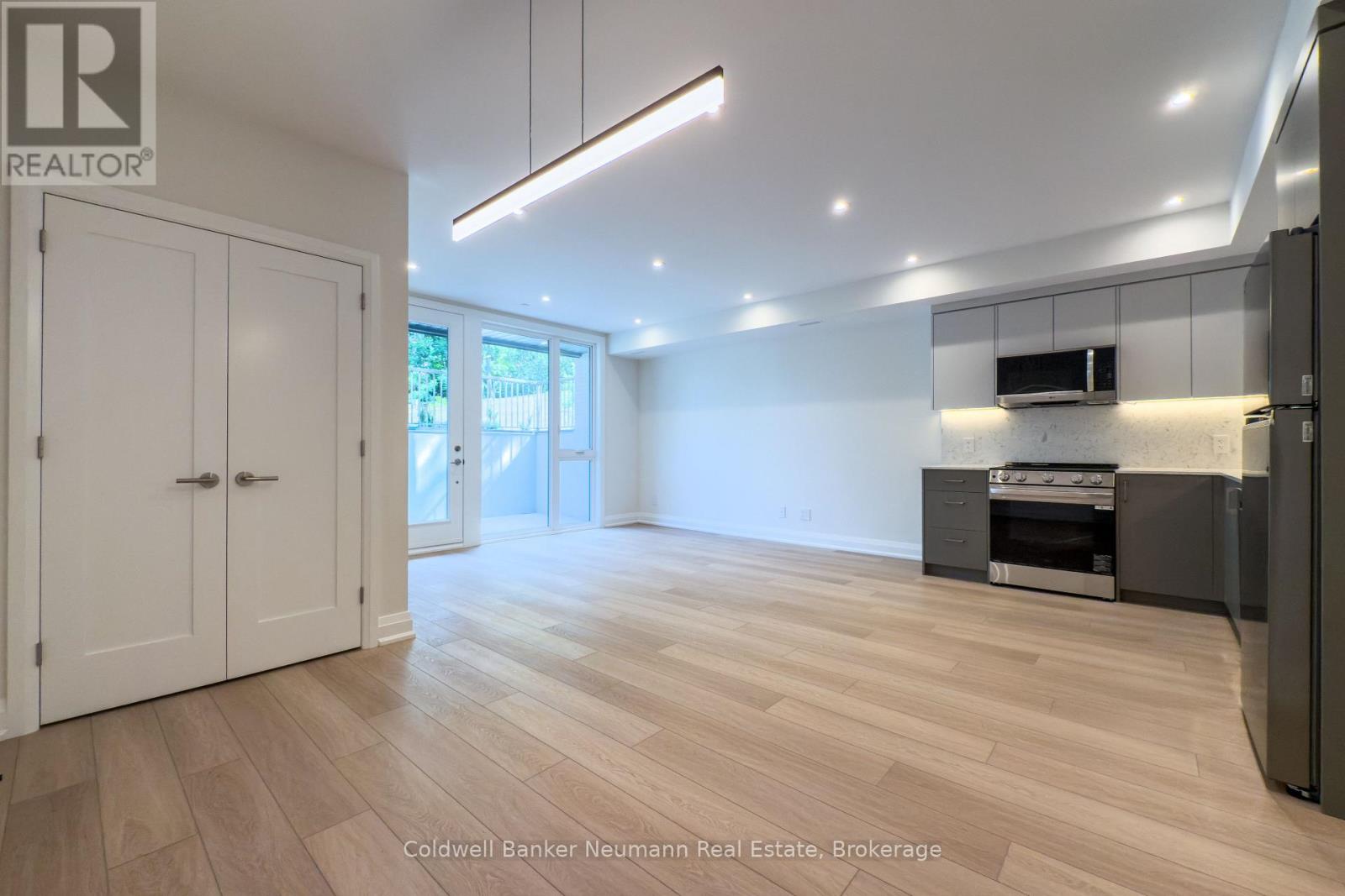 3 - 14 Stevenson Street N, Guelph (St. George's), Ontario  N1E 5A4 - Photo 5 - X12776828