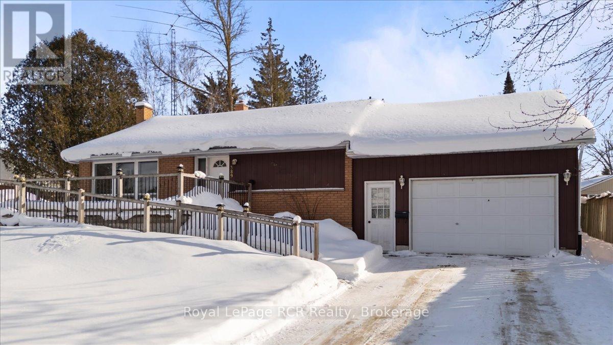 389 3RD STREET, Hanover, Ontario