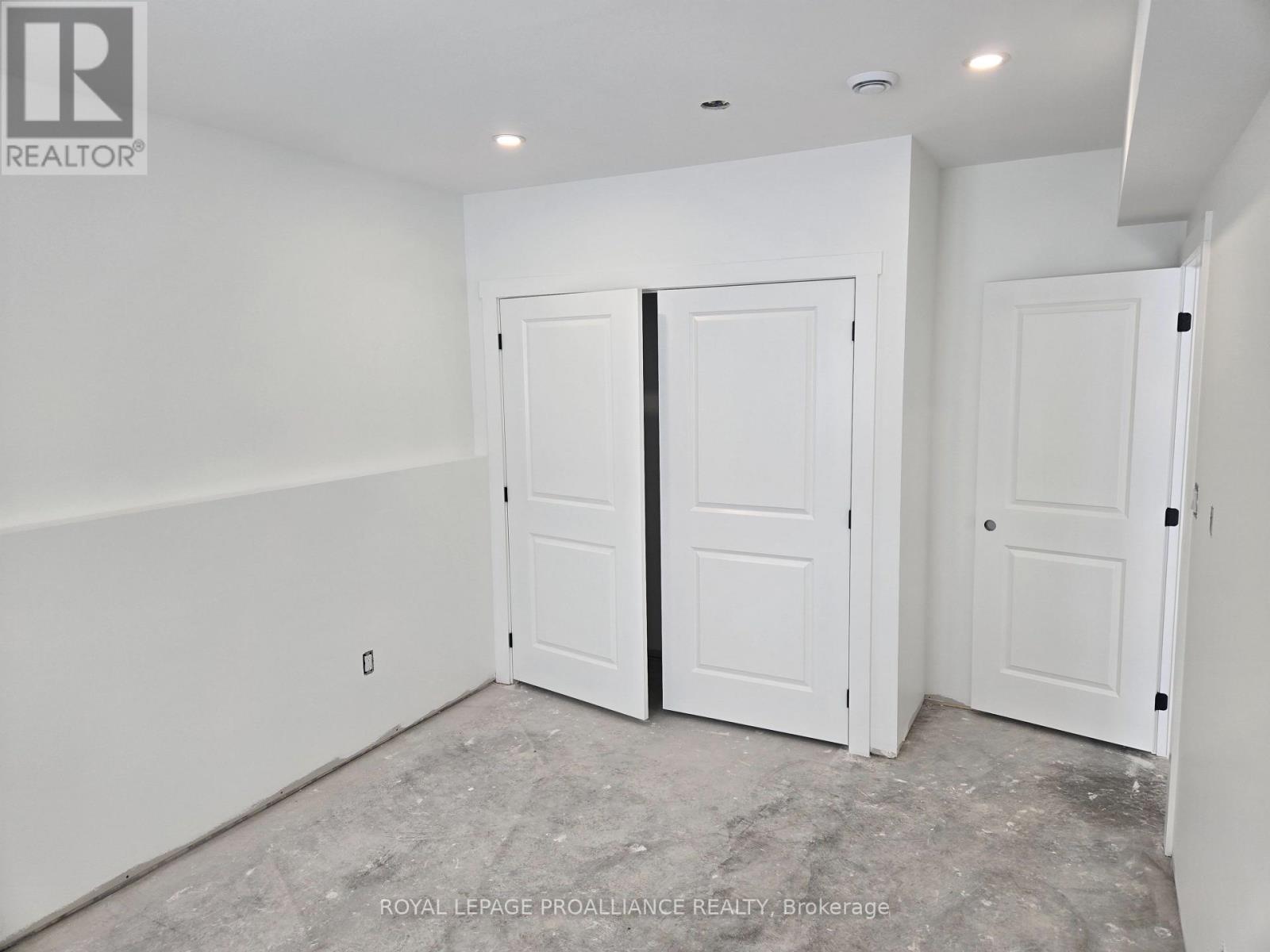 4 - 92 Lywood Street, Belleville, Ontario  K0K 1K0 - Photo 15 - X12776772