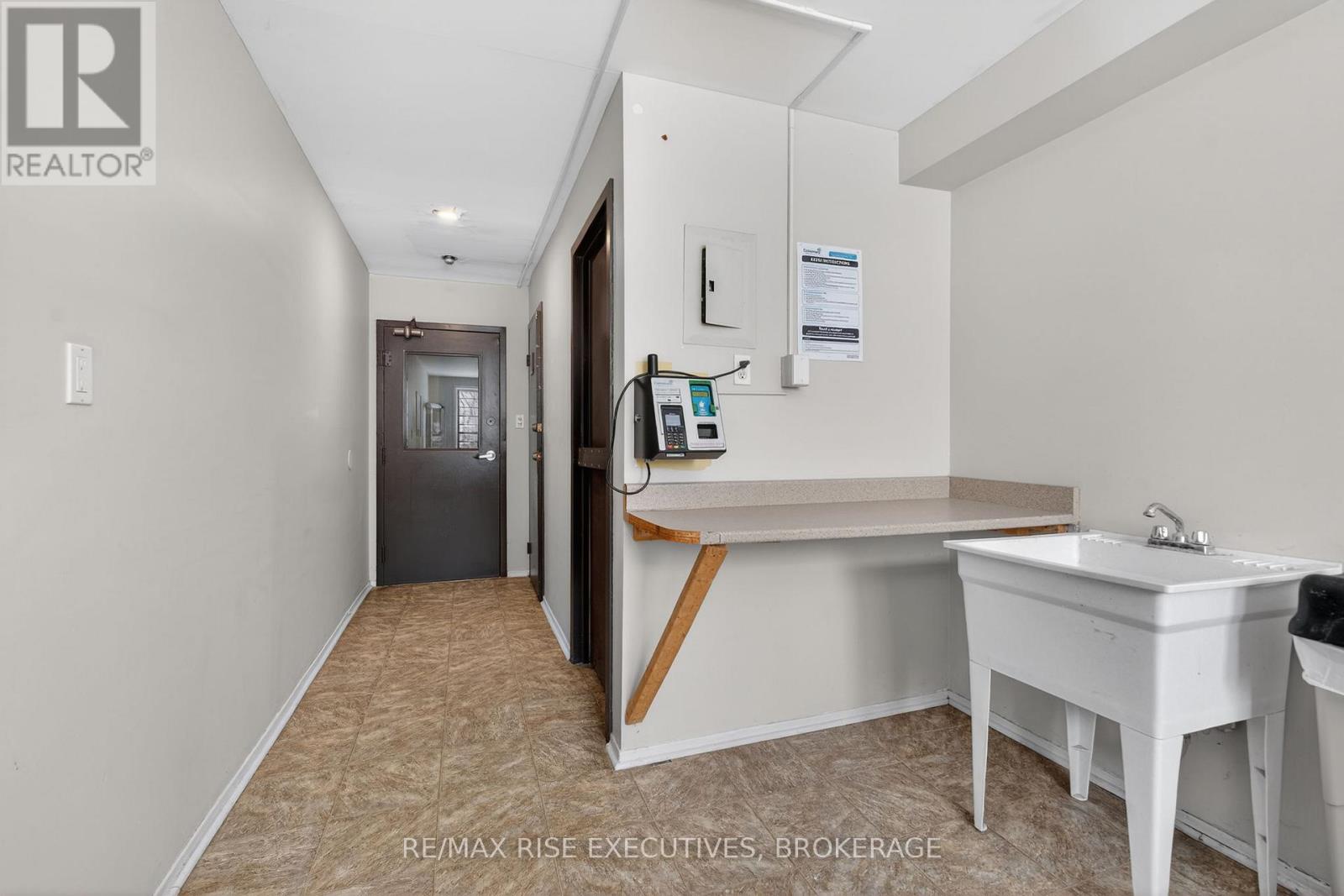 276-286 Conacher Drive, Kingston (Rideau), Ontario  K7K 2X2 - Photo 21 - X12776714