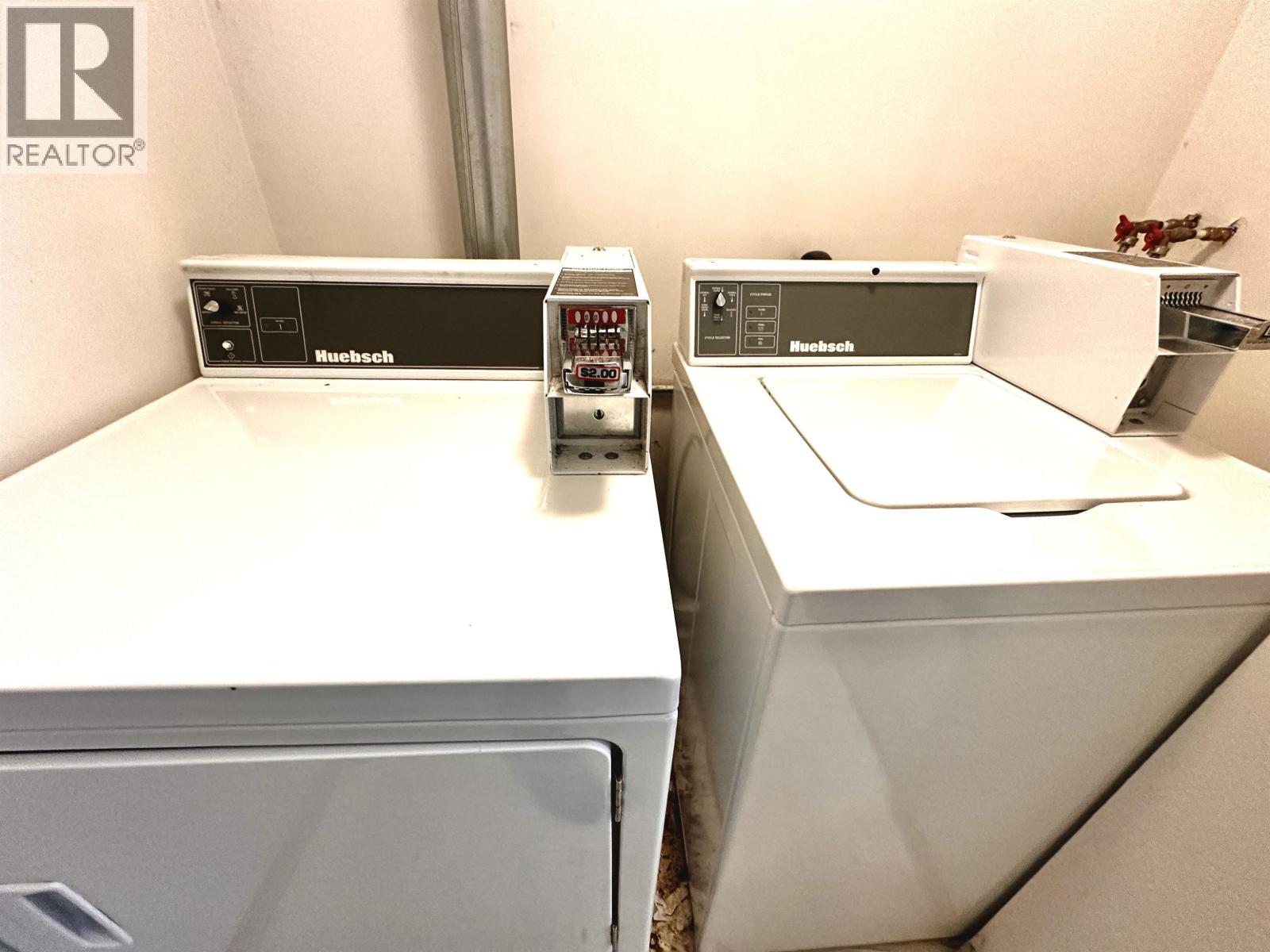 8732 Granville Street, Vancouver, British Columbia  V6P 5A5 - Photo 5 - C8075929