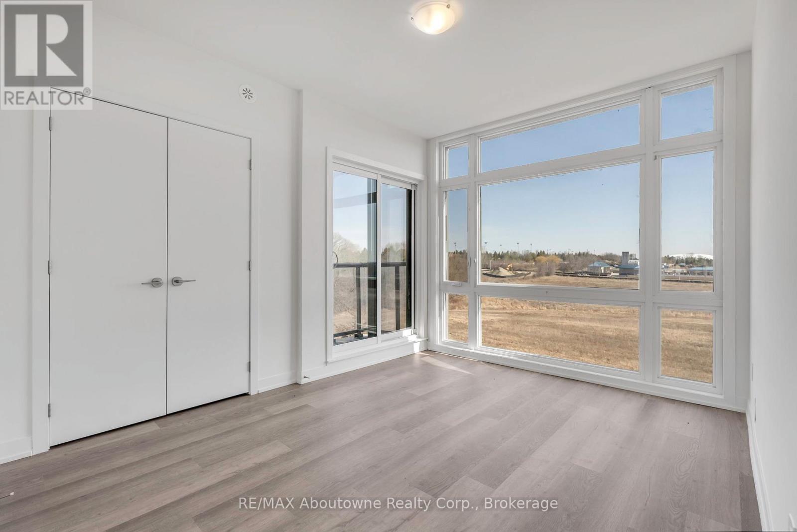 Th810 - 3 Steckley House Lane, Richmond Hill, Ontario  L4S 1L9 - Photo 13 - N12776836