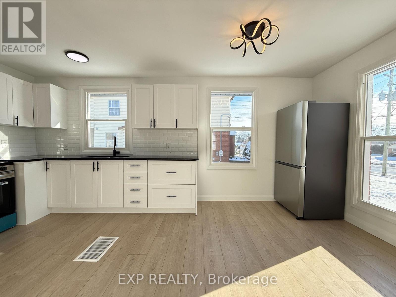 1000 Hamilton Road, London East, Ontario  N5W 1A5 - Photo 8 - X12776900