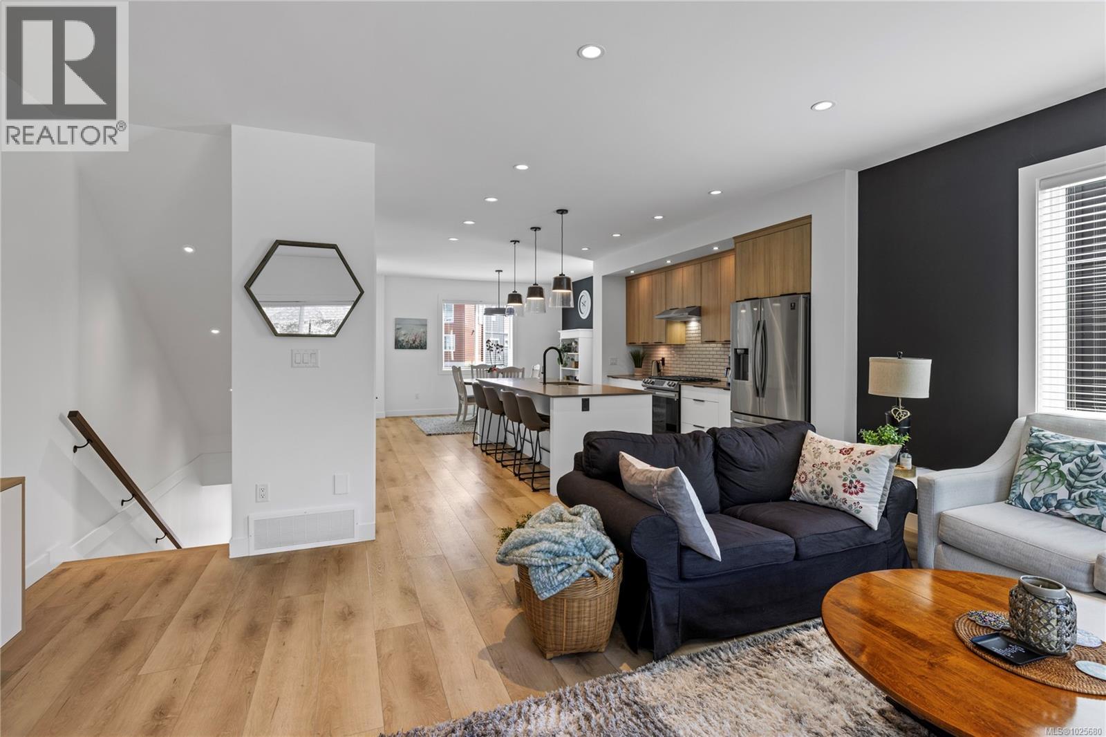 16 2310 Guthrie Rd, Comox, British Columbia  V9M 4G1 - Photo 4 - 1025680