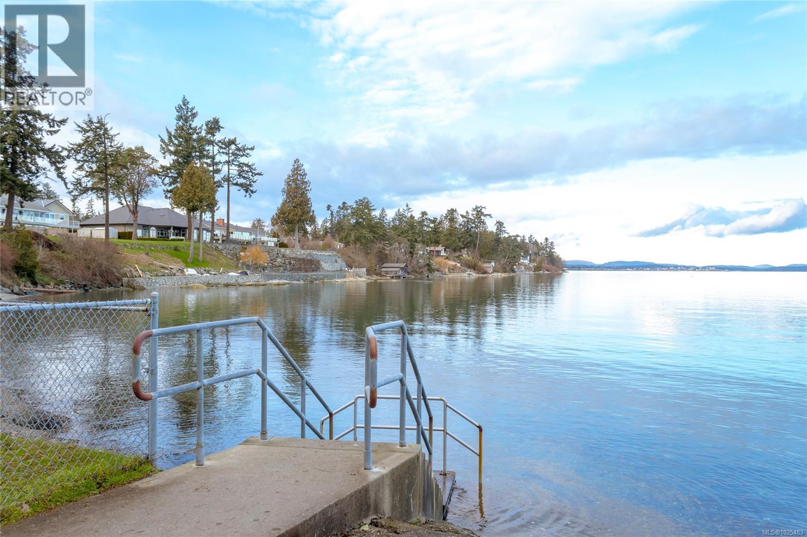 64 7583 Central Saanich Rd, Central Saanich, British Columbia  V8M 2B6 - Photo 45 - 1025483