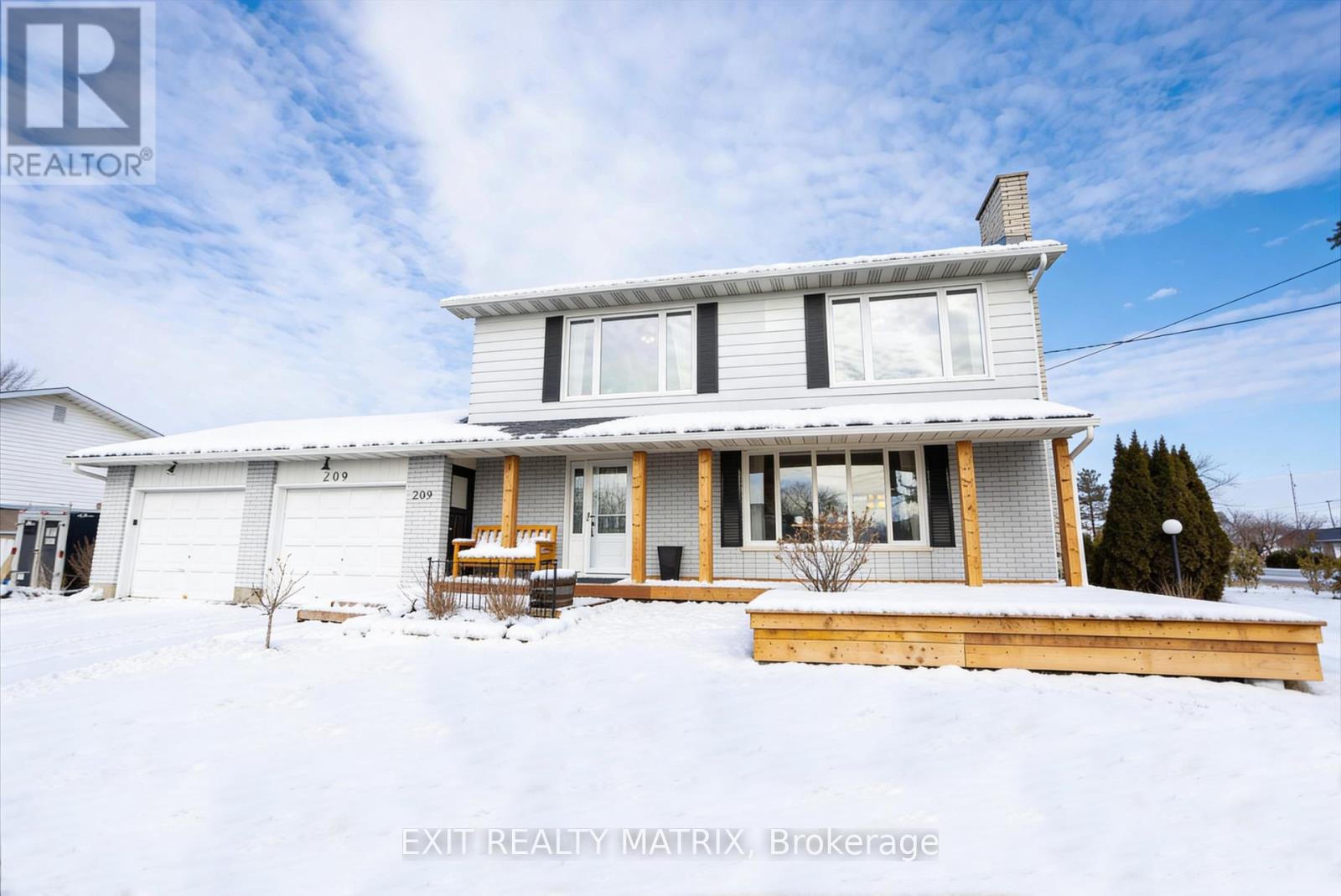 209 QUEEN STREET W, north dundas, Ontario