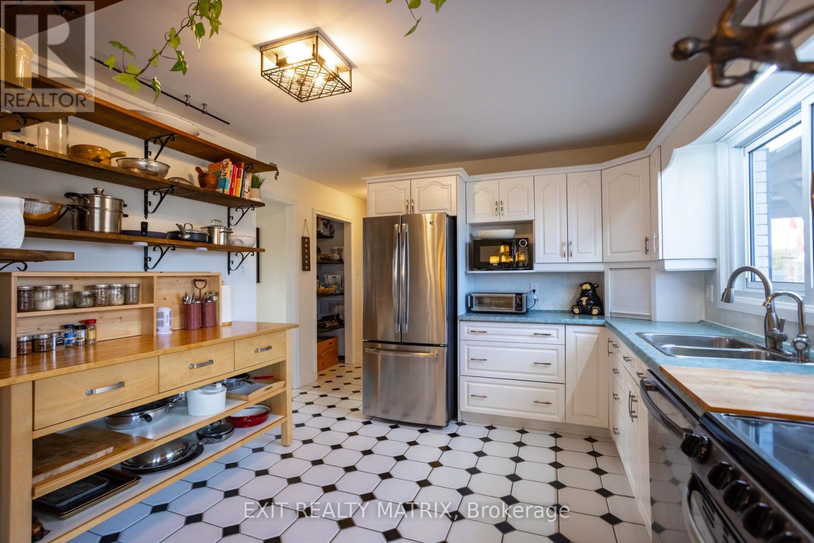 209 Queen Street W, North Dundas, Ontario  K0C 1H0 - Photo 12 - X12776706