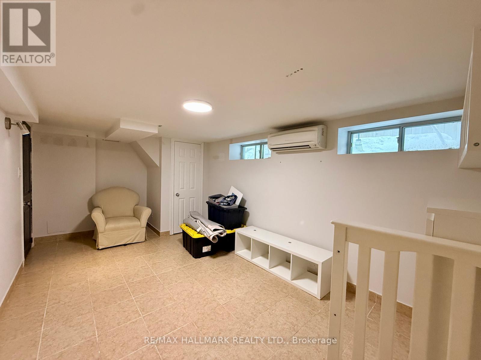 A - 1381 Queen Street E, Toronto, Ontario  M4L 1C7 - Photo 7 - E12757366