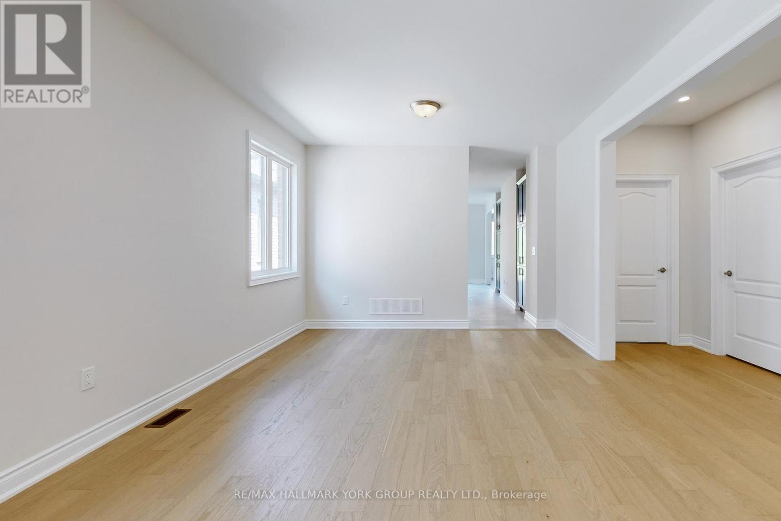 2966 Monarch Drive, Orillia, Ontario  L3V 8M8 - Photo 7 - S12732816