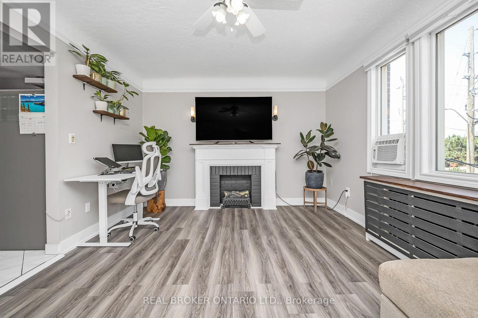 22 - 6 Vineland Avenue, Hamilton, Ontario  L8M 1R4 - Photo 7 - X12703892