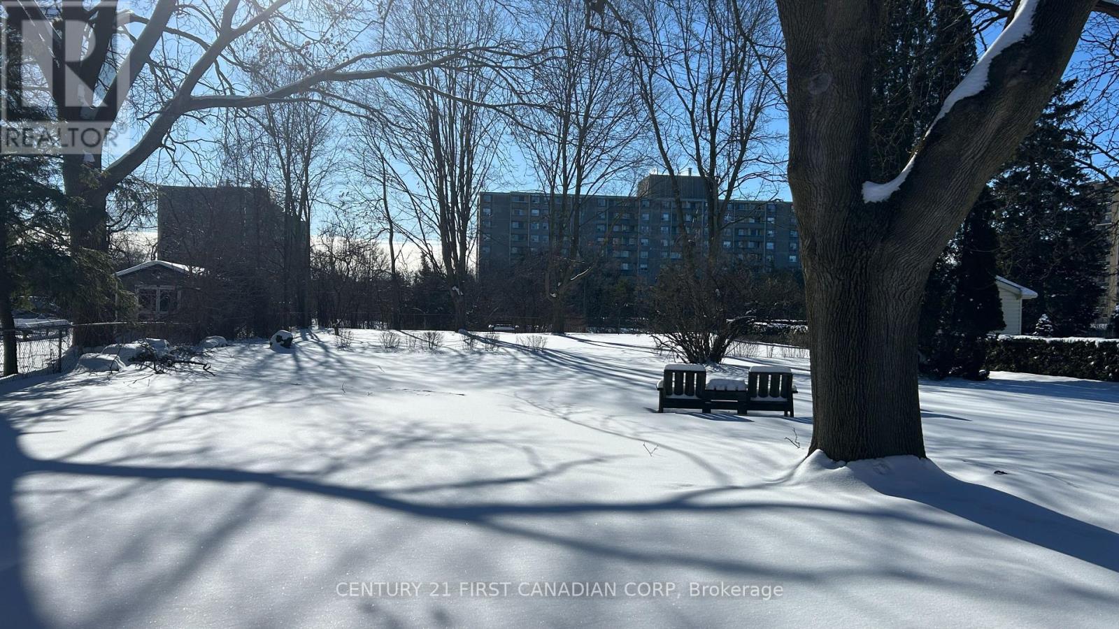 222 Trott Drive, London North, Ontario  N6G 1B5 - Photo 3 - X12771918