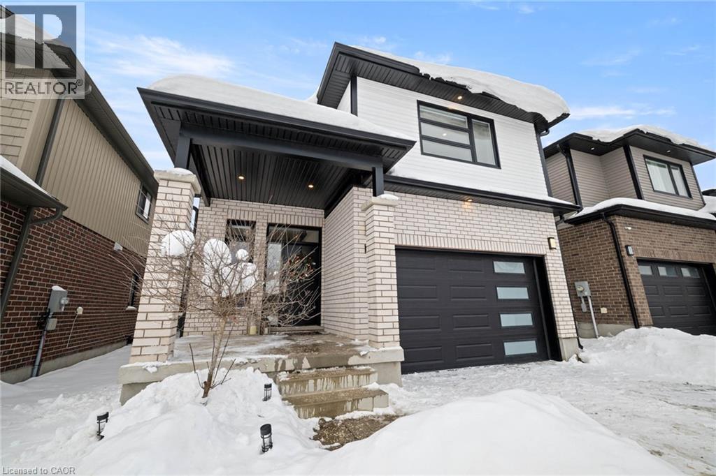 215 Timber Trail Road, Elmira, Ontario  N3B 0C5 - Photo 4 - 40801099