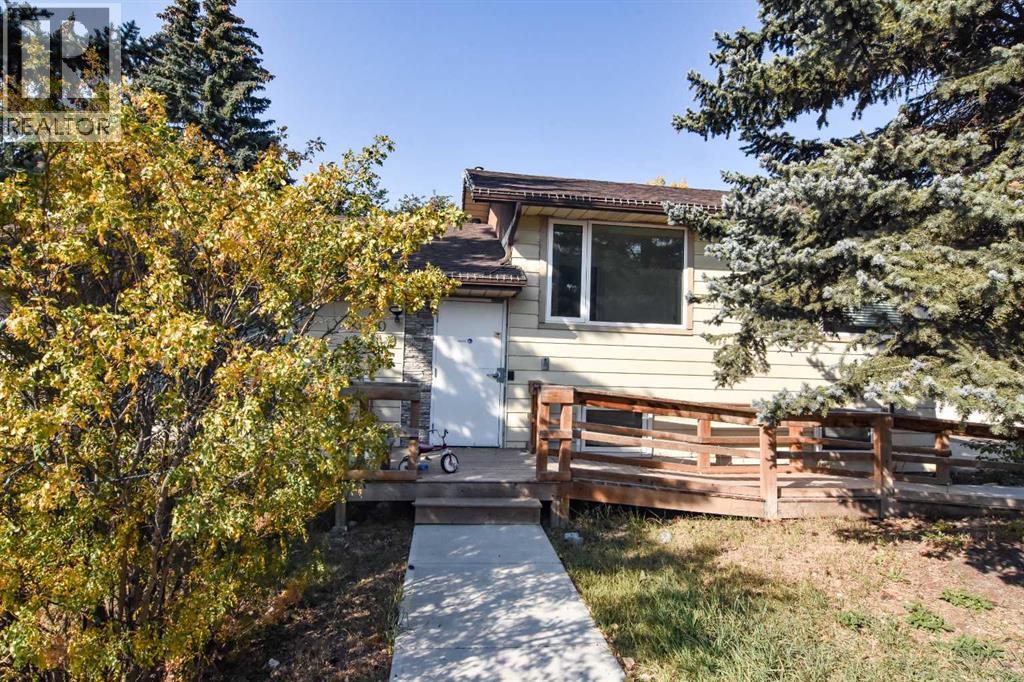 309 Main Street Nw, Airdrie, Alberta  T4B 1E2 - Photo 2 - A2285395