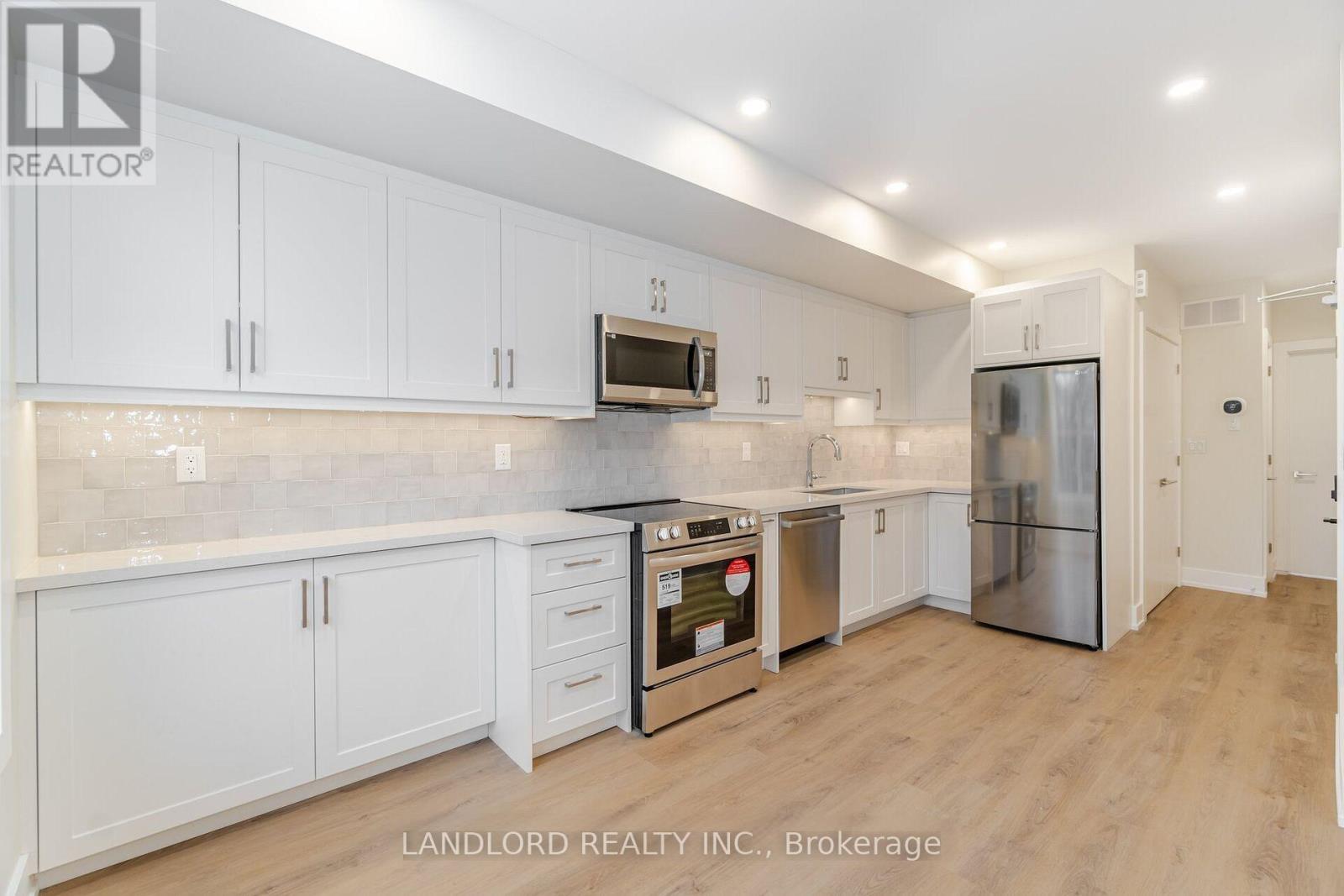 2ND FL. - 73 DEWSON STREET, Toronto, Ontario