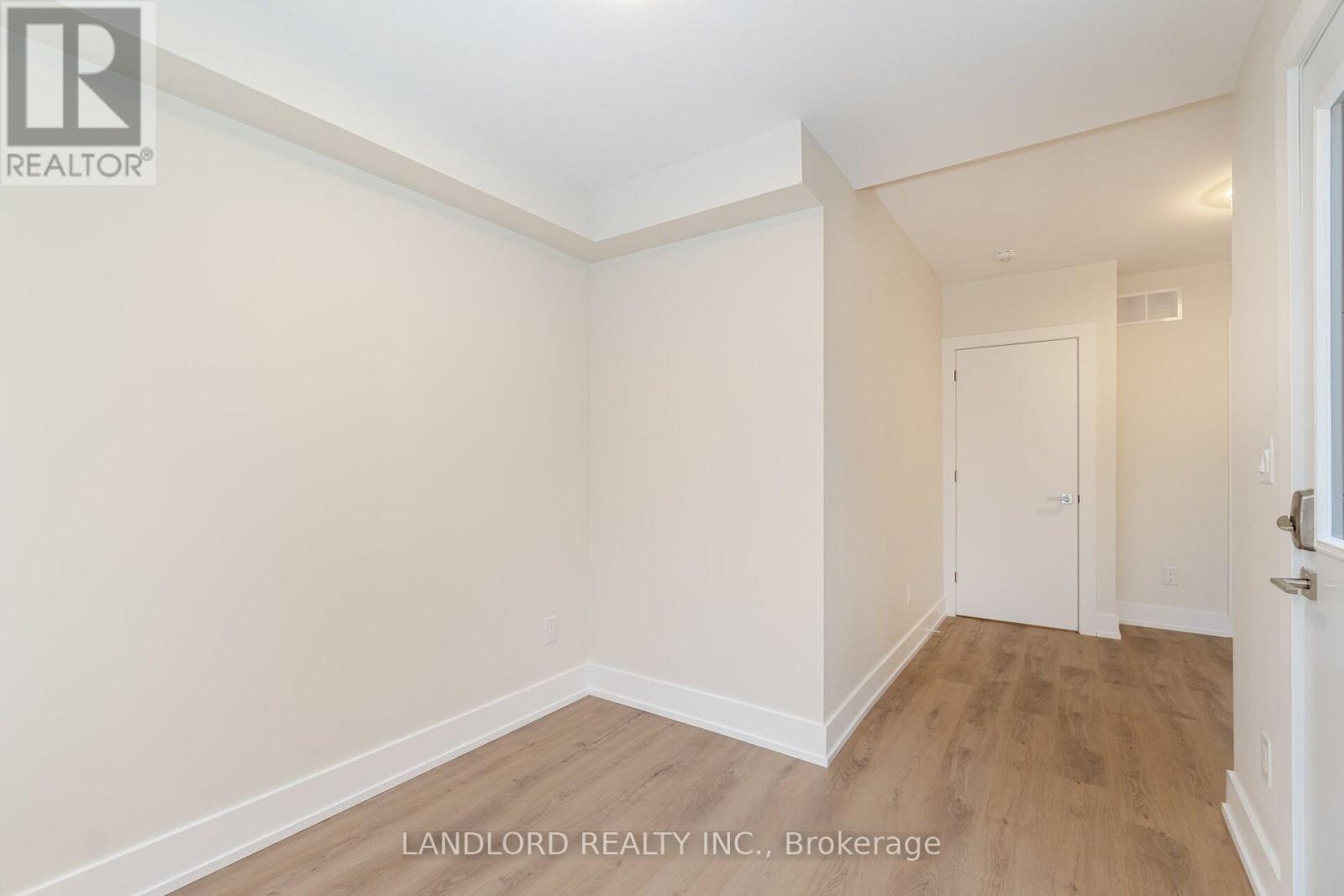 2nd Fl. - 73 Dewson Street, Toronto, Ontario  M6H 1G9 - Photo 14 - C12776686
