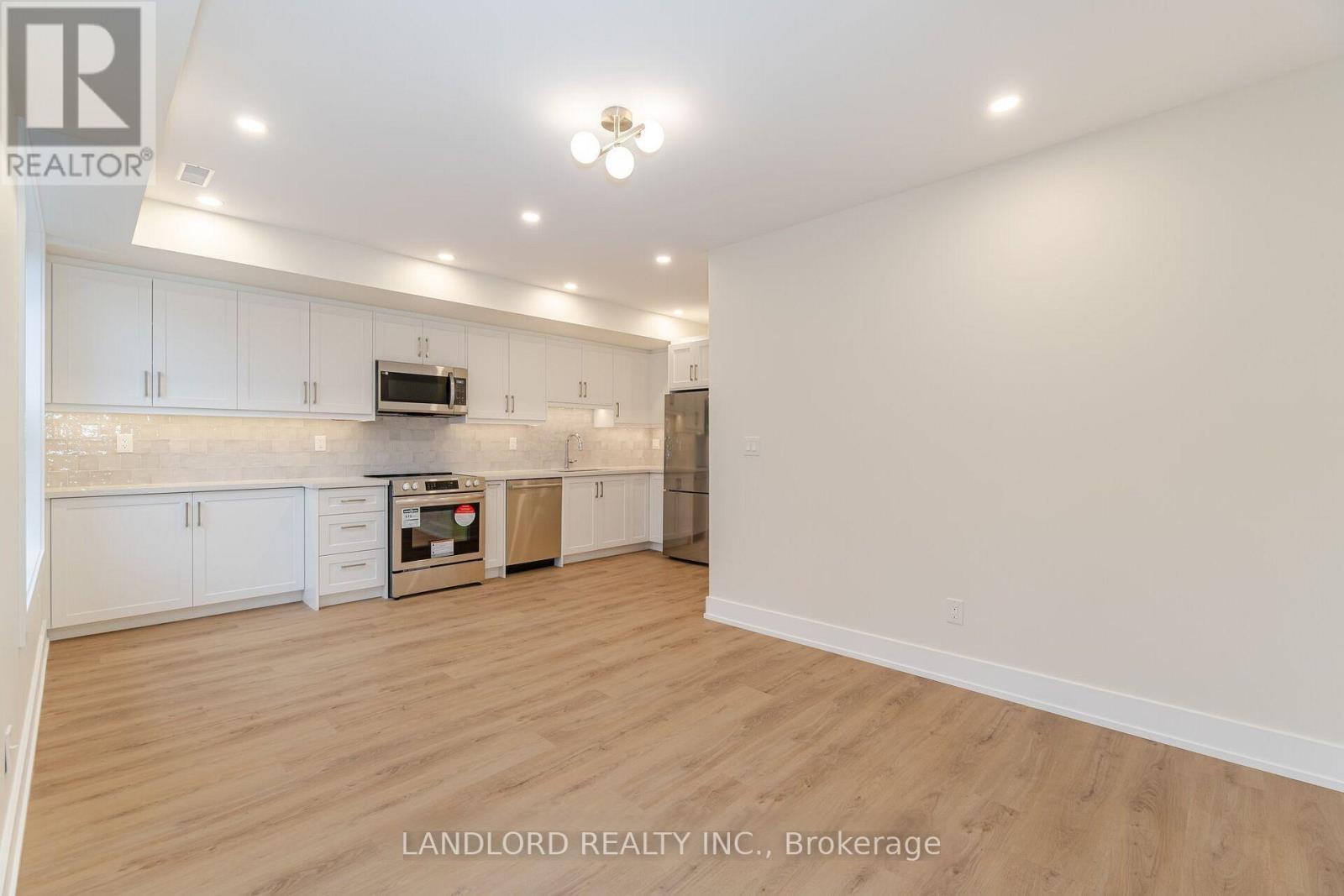 2nd Fl. - 73 Dewson Street, Toronto, Ontario  M6H 1G9 - Photo 5 - C12776686