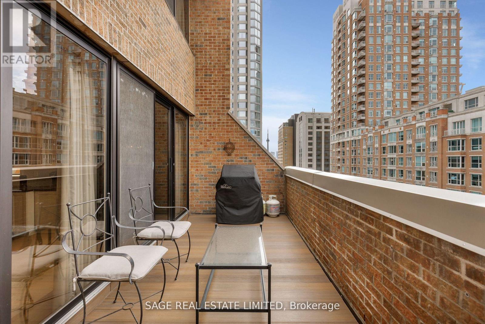 605 - 55a Avenue Road, Toronto, Ontario  M5R 3L2 - Photo 14 - C12776708