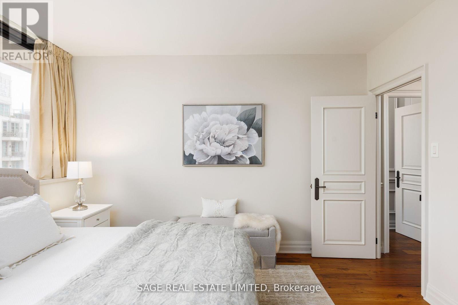 605 - 55a Avenue Road, Toronto, Ontario  M5R 3L2 - Photo 33 - C12776708