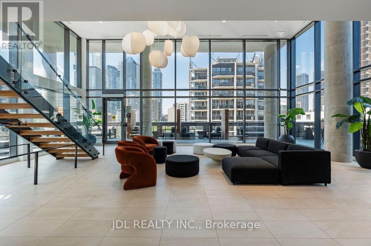 1707 - 81 Wellesley Street E, Toronto, Ontario  M4Y 0C5 - Photo 23 - C12776730