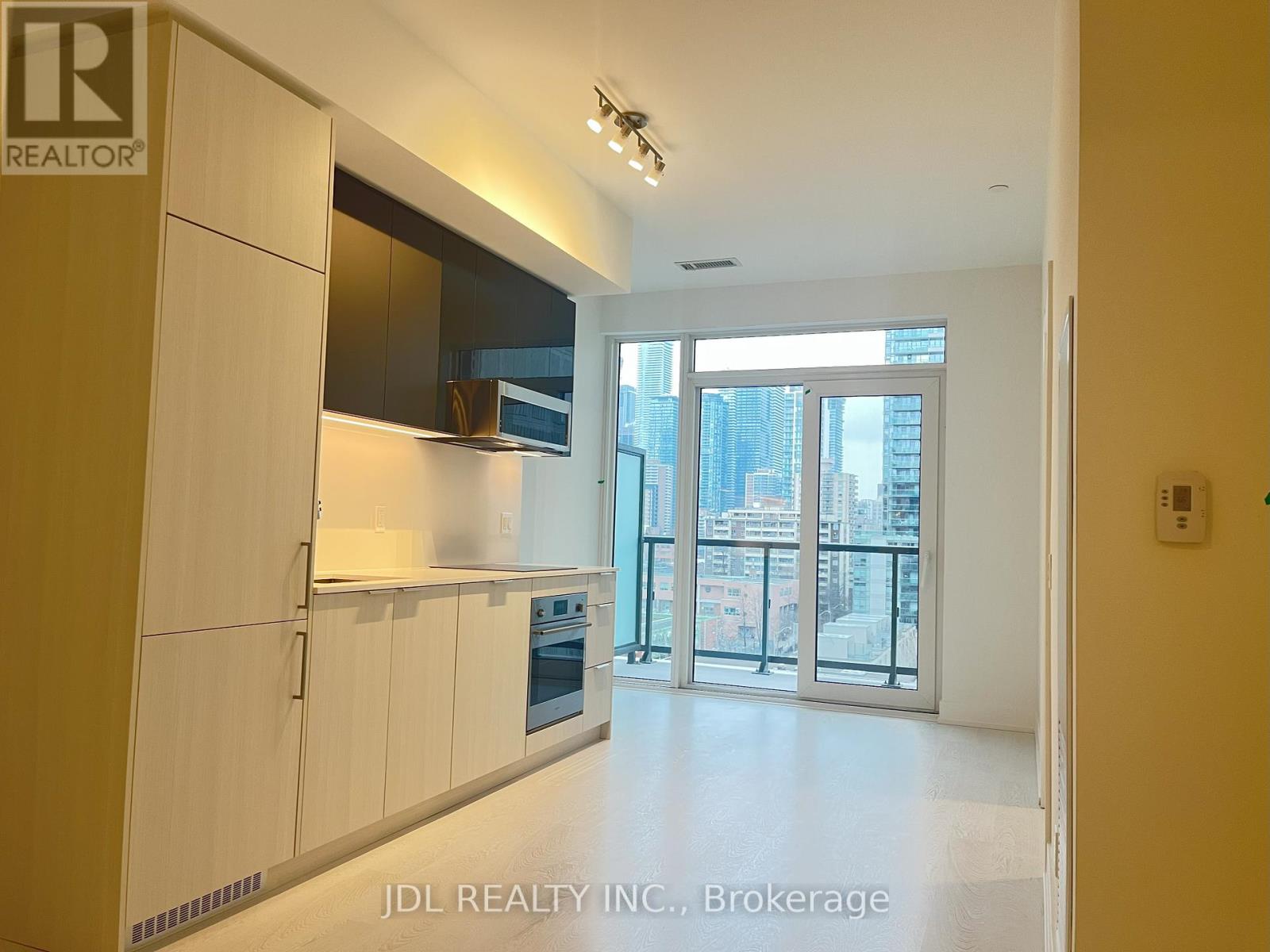 1007-P - 308 Jarvis Street, Toronto, Ontario  M5B 0E3 - Photo 5 - C12776736