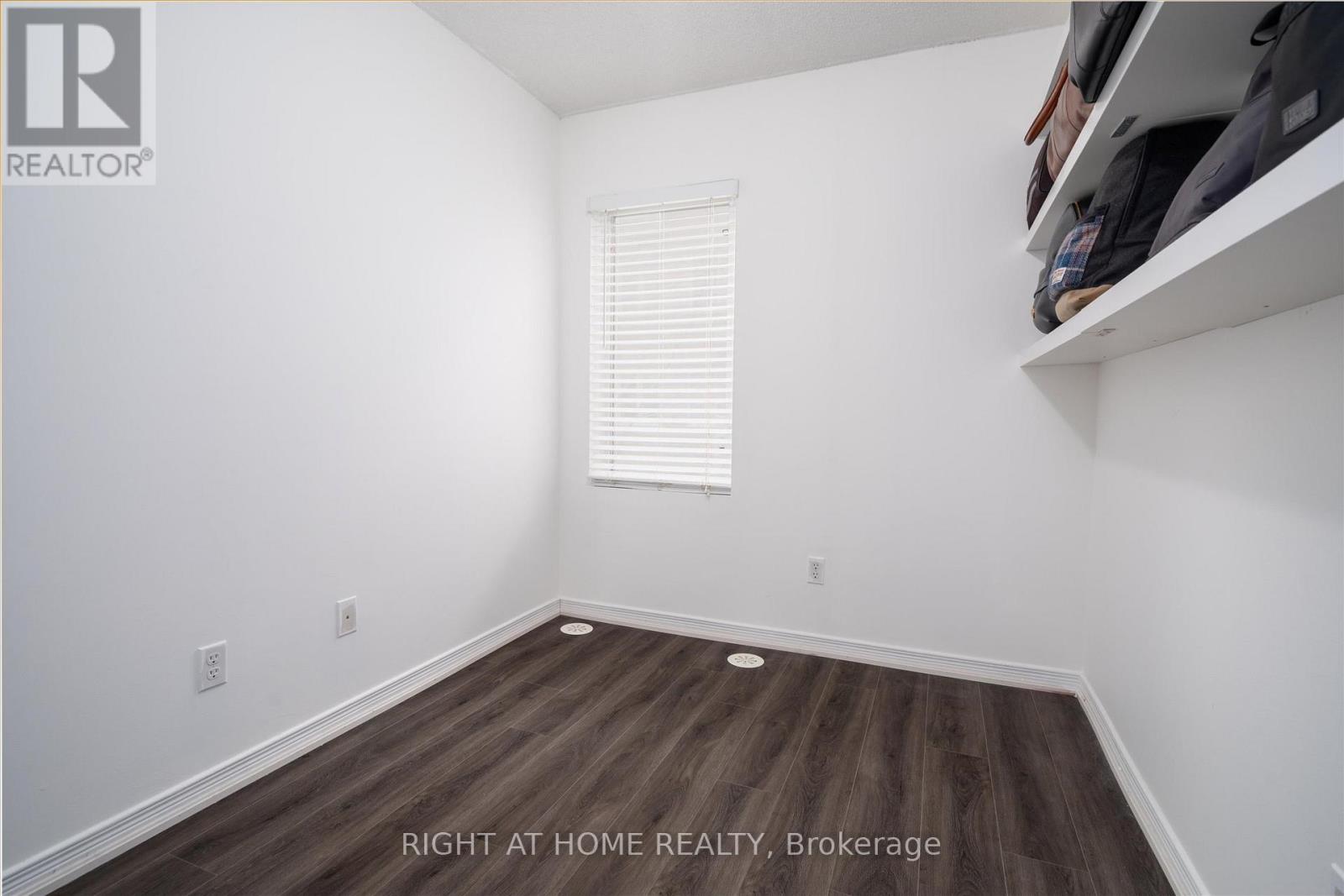 112 - 1 Ruttan Street, Toronto, Ontario  M6P 0A1 - Photo 13 - C12776804