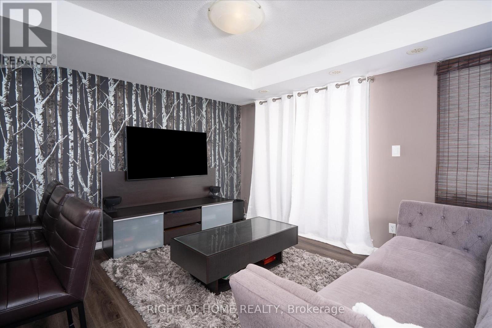 112 - 1 Ruttan Street, Toronto, Ontario  M6P 0A1 - Photo 5 - C12776804