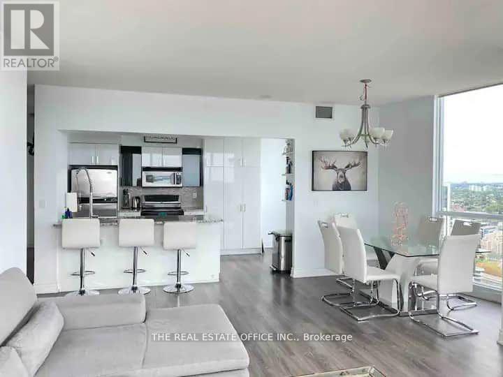 3802 - 219 Fort York Boulevard, Toronto, Ontario  M5V 1B1 - Photo 3 - C12776822