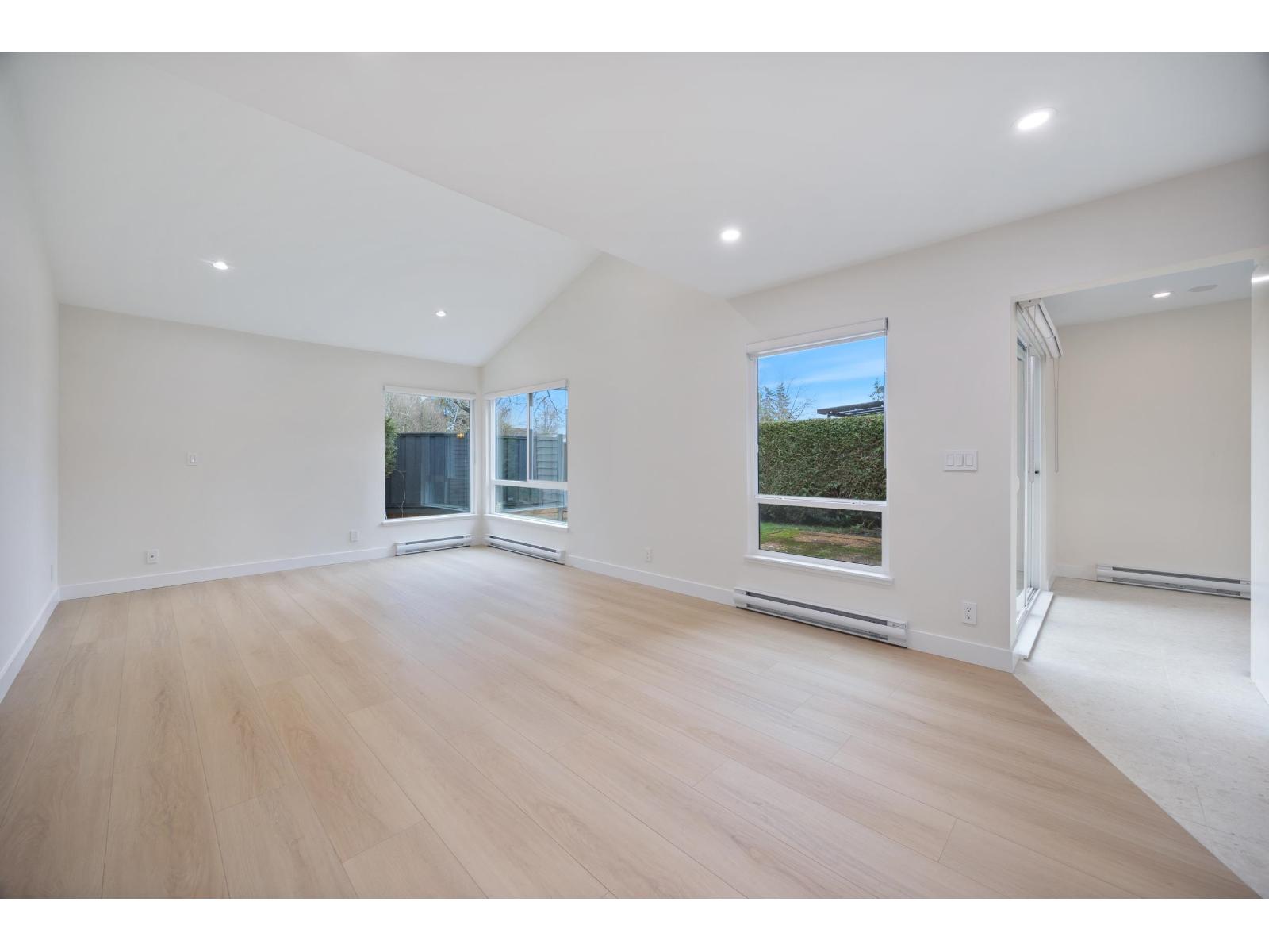 6174 W Greenside Drive, Surrey, British Columbia  V3S 5M8 - Photo 7 - R3088581